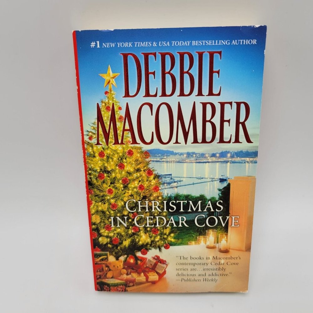Debbie Macomber Christmas in cedar Grove